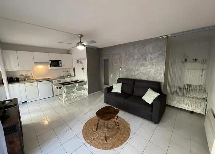 Proche Apartment